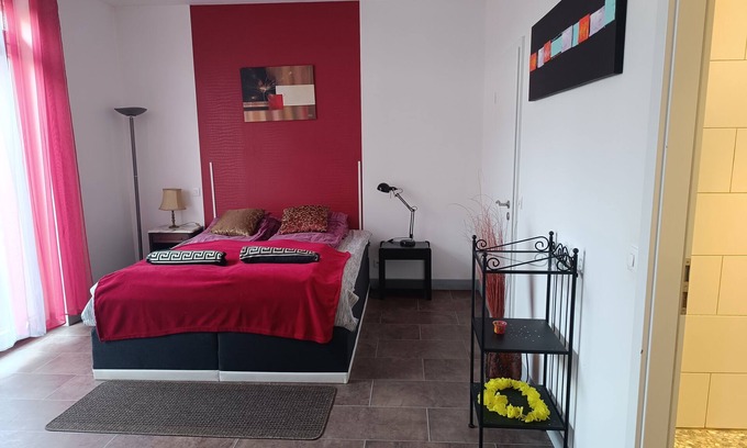 Hesingue Apartamento | Large 3-bedroom apartment 175m2 Ground floor of 3 Frontier