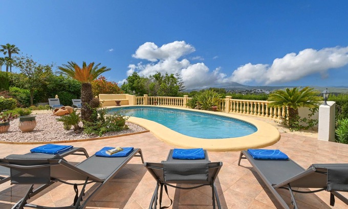 Balcon del Mar Villa | Villa grande y confortable en Javea, en la Costa Blanca, España con piscina privada para 4 personas