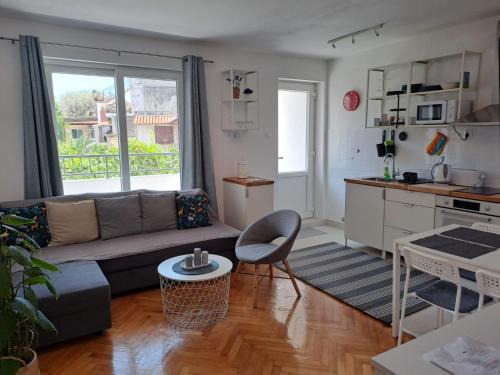 Podgora Apartamento | Large Apartment in Podgora - Makarska Rivijera just 80m beach distance