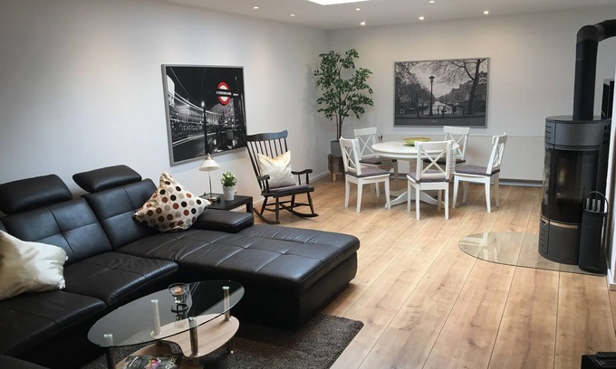 Haiger Apartamento | Large apartment in the middle of Haiger