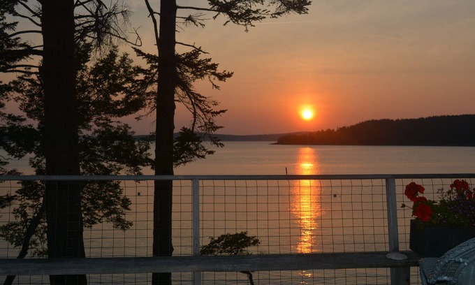 Seal Cove Casa | ¡Ideal para grupos, familias grandes y extendidas! Gran casa frente al mar cerca de Acadia NP