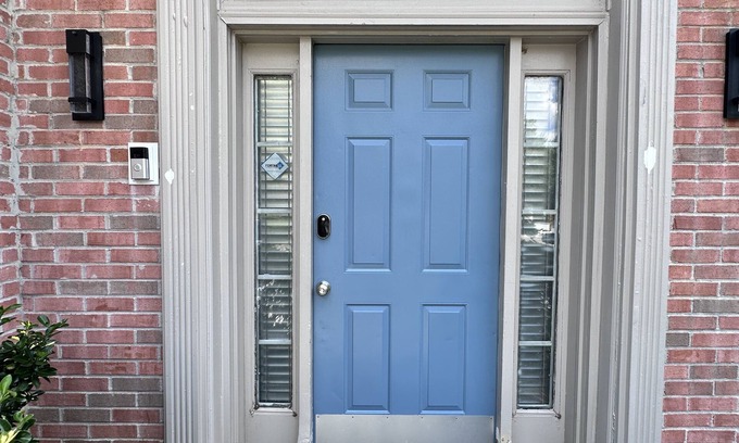 Stone Mountain Casa | Large East Atlanta Home - 4 bedrooms / 3 full baths - Sleeps 10