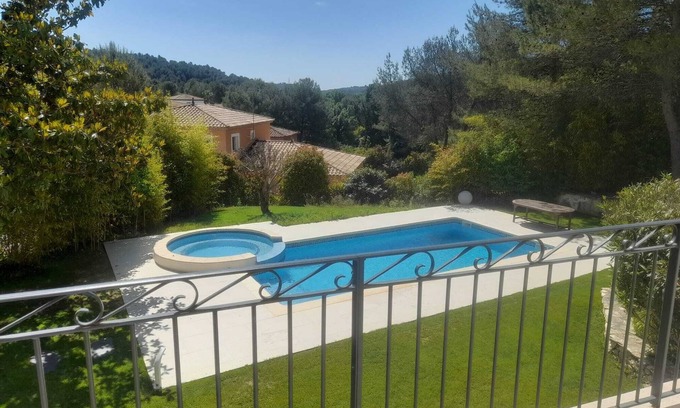 Grabels Casa | Large family home