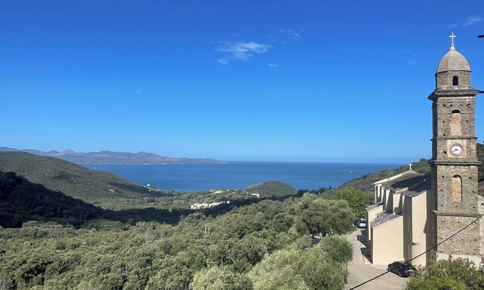 Farinole Casa | Large house facing the sea, close to the beach