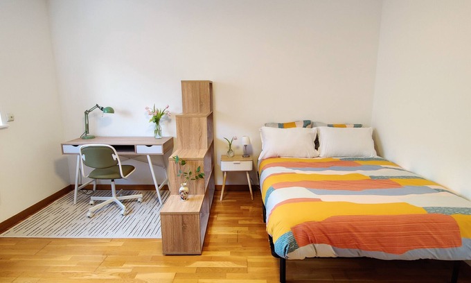 Thionville Apartamento | Large secure studio in quiet hypercentre 3mins from station