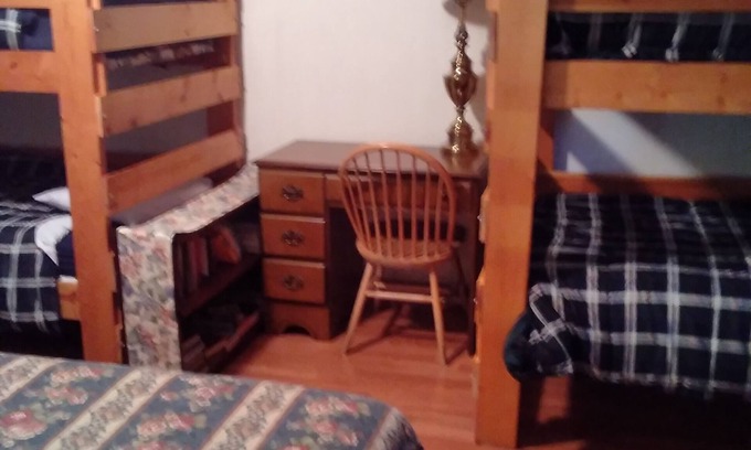 Tupper Lake Casa | Large Shared bunk room in shared home