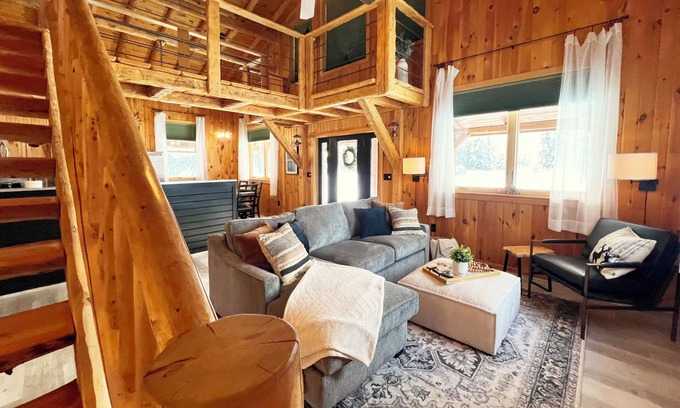 Angora Cabina | Last Min.Deals! Amazing Cabin+Bunkhouse. ATV Trails. WiFi. Lawn Games & Hot Tub