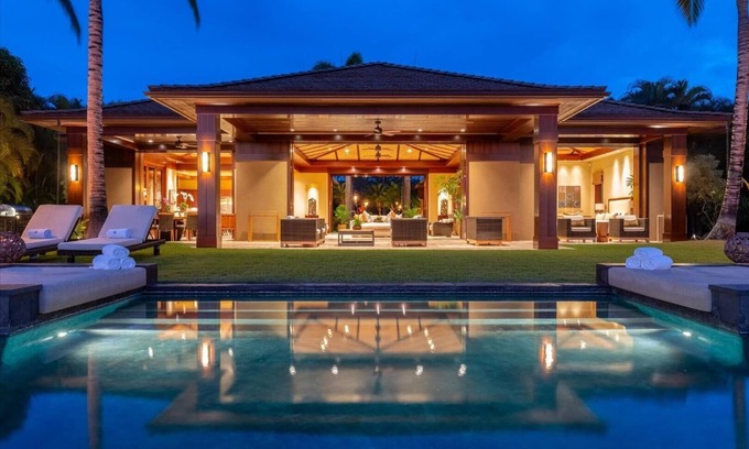 Kaupulehu Casa | Laueki 5 – Ocean View Estate | Onsite Staff & Daily Housekeeping