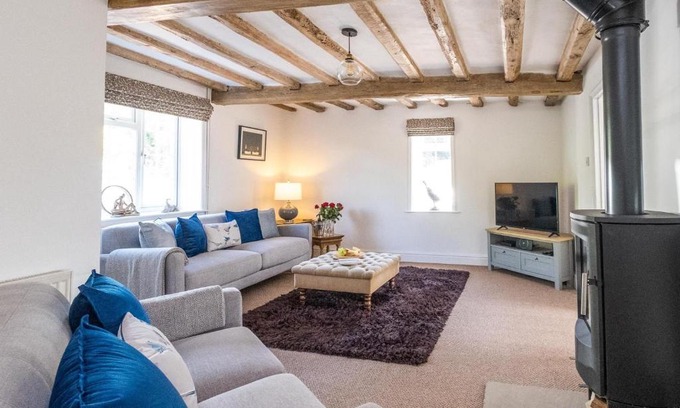 Blyford Casa | Laurel Cottage - Aldeburgh Coastal Cottages