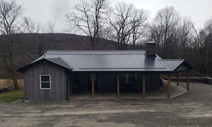 Mill Run Cabaña | LAUREL HIGHLANDS MOUNTAIN RETREAT - 6 mi. to Ohiopyle, & Fallingwater