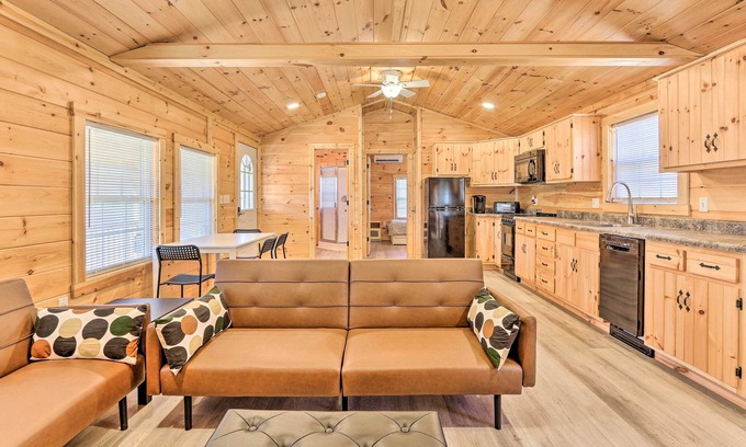 Laurelville Cabaña | Laurelville Cabin < 11 Mi to Old Man's Cave!