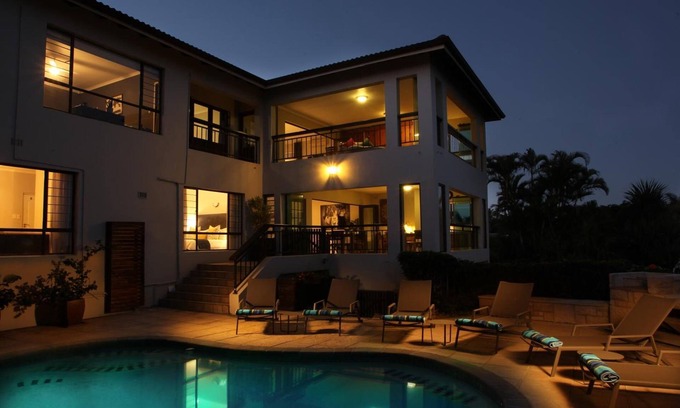 Umhlanga Cama Y Desayuno | Lavender Moon Guest House