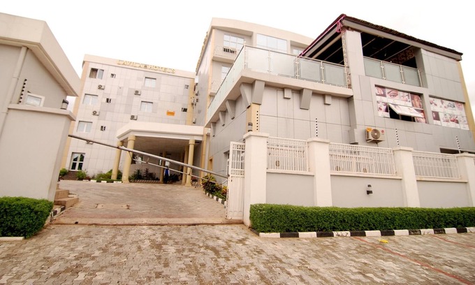 Gwarinpa Estate Hotel | Lavila Hotels - Gwarinpa Estate