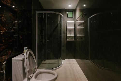 Ao Luek Cabina | LayDaMan