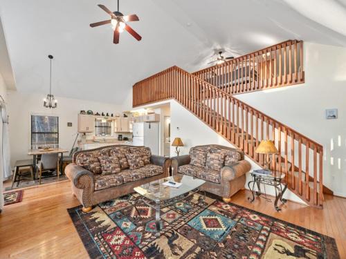 Whittier Casa | Lazy Bear Retreat Mountain Views-Hot Tub-FirePit