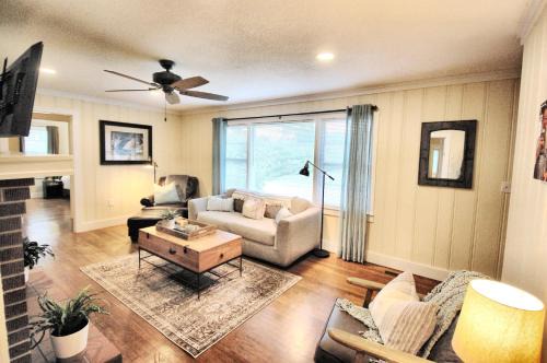 Hayesville Casa | Lazy Hiker, Take Two