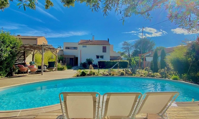 Les Angles Casa | Le 446 a charming house in Provence with swimming pool near Avignon/festival