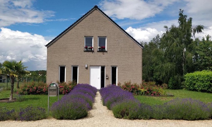Awagne Casa | Le bordon