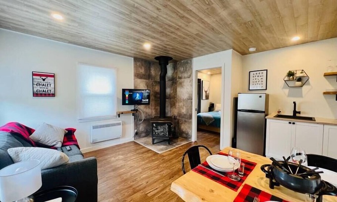 Magog Casa | Le Calypso - Access to the lake