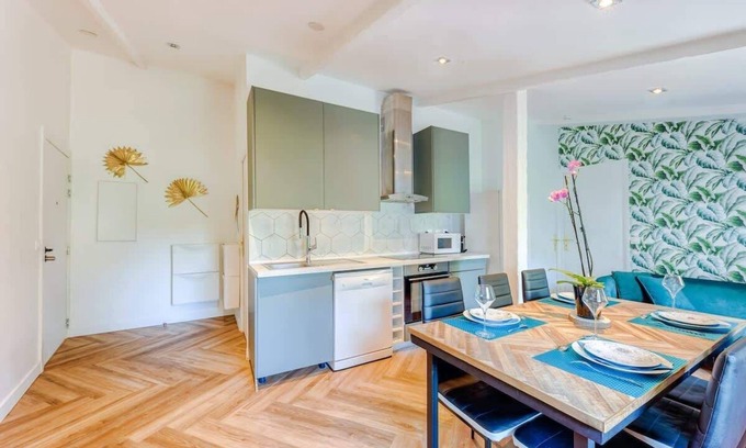 Chennevieres-sur-Marne Apartamento | "Le Casenave" - Very quiet and comfortable