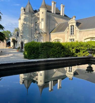 Oiron Cama Y Desayuno | Le Château de Leugny