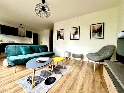 Quartier Grieu-Vallon Suisse-Saint-Hilaire Apartamento | Le Coquet-T3-Wifi-parking