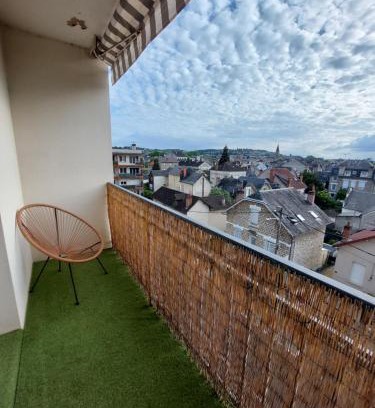 Brive-la-Gaillarde Apartamento | Le Cosy Gaillard - Meublé Tourisme 3 Etoiles