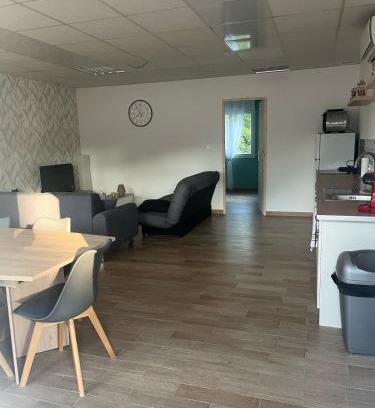 Bogny-sur-Meuse Casa | Le feuillu Bogny-sur-Meuse