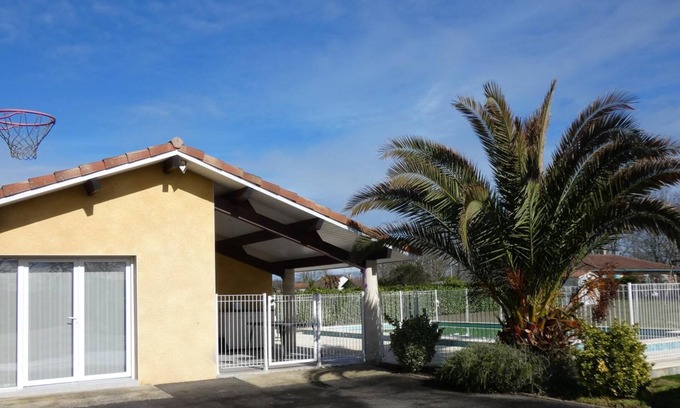 Hinx Casa | Le Gîte de Bertrine - Hinx