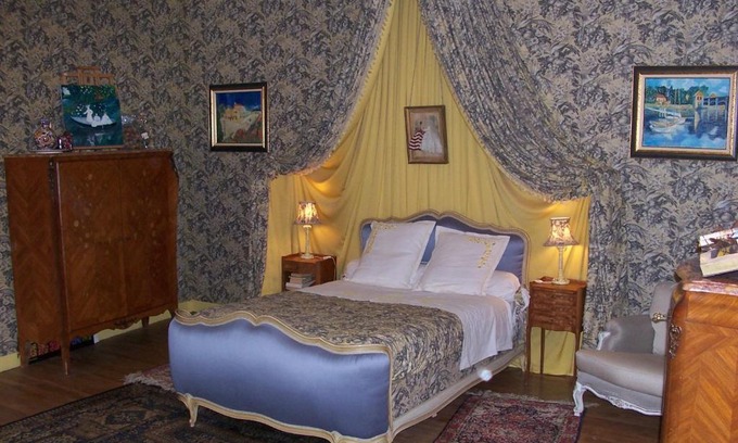 Chateau-Thierry Casa | Le Jardin des Fables
