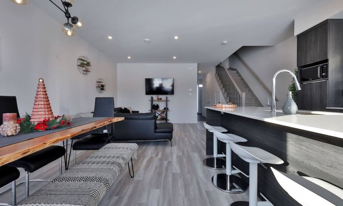 Mirabel Casa | Le Merlot 3 bedrooms townhouse