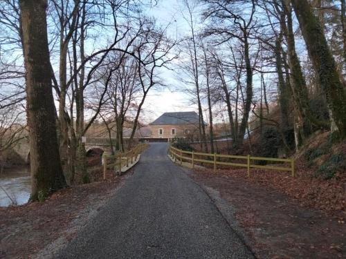 Saint-Aubin-des-Landes Cama Y Desayuno | Le Moulin De Bretigneul