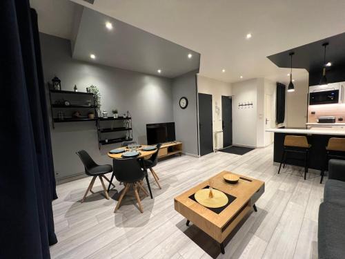 Anatole France Danton Apartamento | Le Nid Havrais