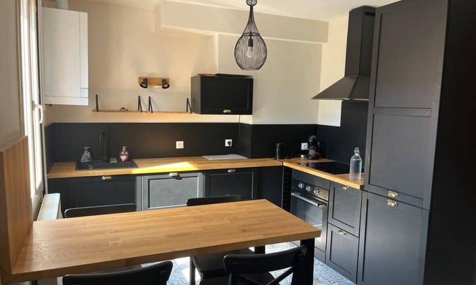 Perralliere Apartamento | Le Perralieres charmant 2 chambres métro Flachet