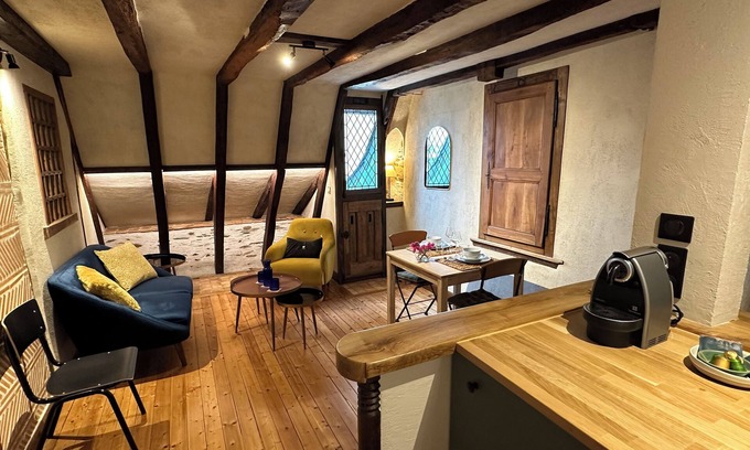 Downtown Angers Apartamento | "Le Petit Tinténiac" cosy T2 in the heart of the Doutre district