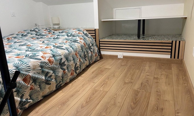 Montelimar Apartamento | Le Petit Toît des Pins
