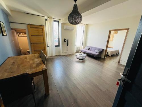 Bourg-les-Valence Apartamento | Le Prestige de la Mairie