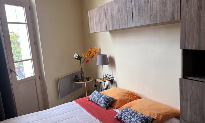 Cœur de Ville Apartamento | Le Splendid -Hypercentre -Close to Opera and Parks -Thermal baths -Walkable