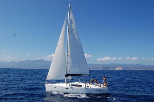 Pietra Ligure Alquiler De Eote | Le Vele Residence Sailing Boat