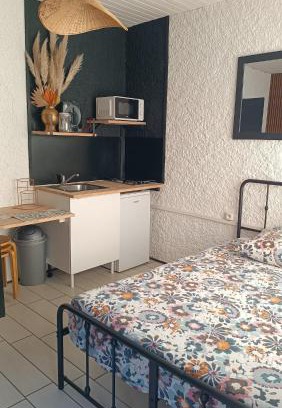 Chasseneuil-du-Poitou Apartamento | Le WORLD, studio 3 minutes from Futuroscope
