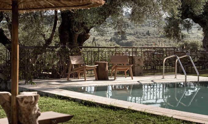 Porto Koukla Apartamento | Leedas Junior Suite