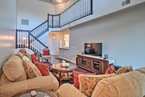Red Hill Casa | Legends Golf and Resort Townhouse Resort Amenities!