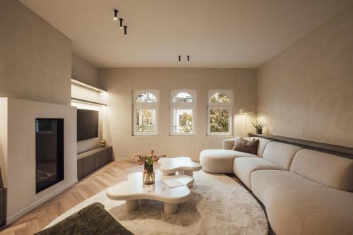 Mellet Apartamento | LEO - Antwerp