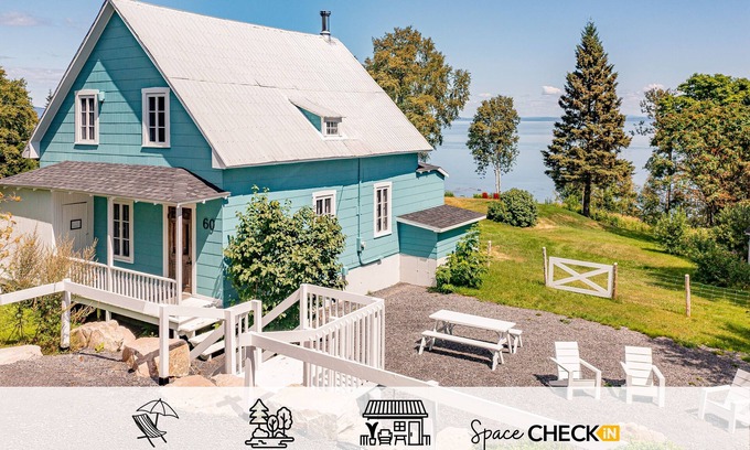 Saint Irenee Chalet De Esquí | Les Capelans | indoor and outdoor Fireplaces | BBQ | River View