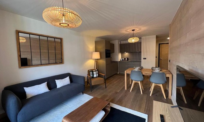 Les Gets Apartamento | Les Gets - Superbe appartement neuf au centre, proche des pistes et commodités - FR-1-623-344