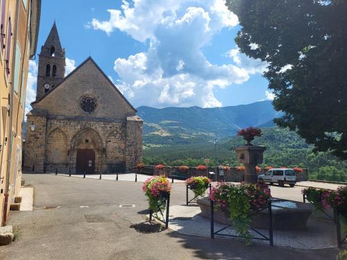 Bayons Apartamento | Les Irlandais-Appartement Bayons