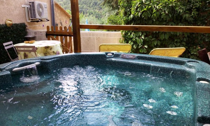 Salavas Casa | Les Lauriers Roses