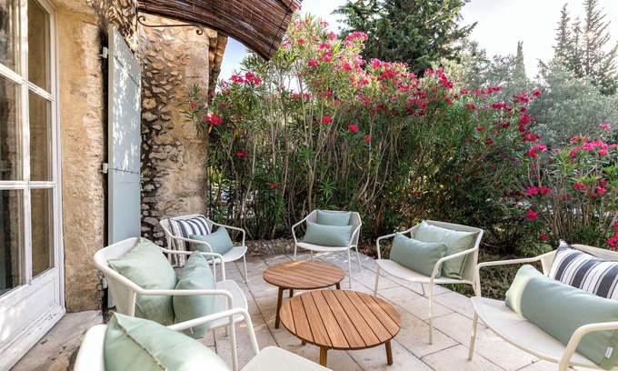 Paradou Hotel | Les Petites Maisons - Hameau des Baux