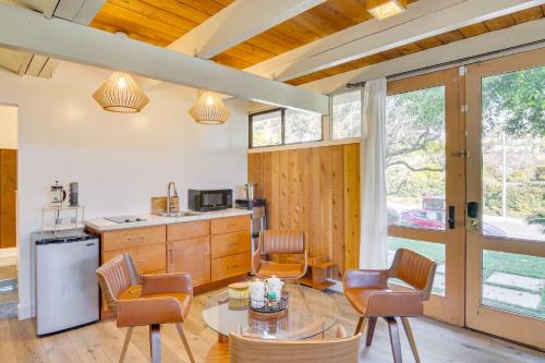 Central Malibu Apartamento | Less Than 1 Mi to Beach and Pepperdine Airy Malibu Studio
