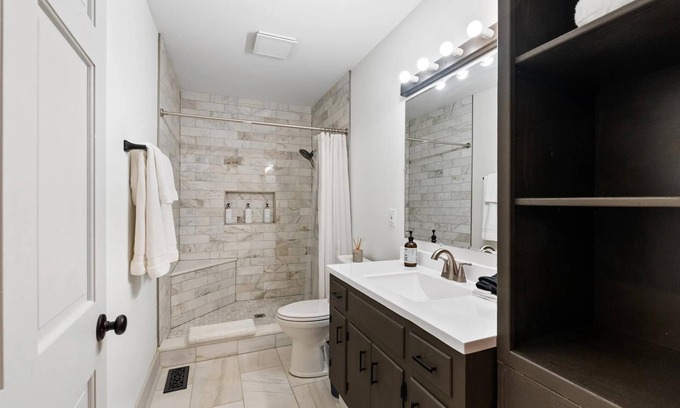 Farmville Otro | ~ Lewis Estate Farm ~